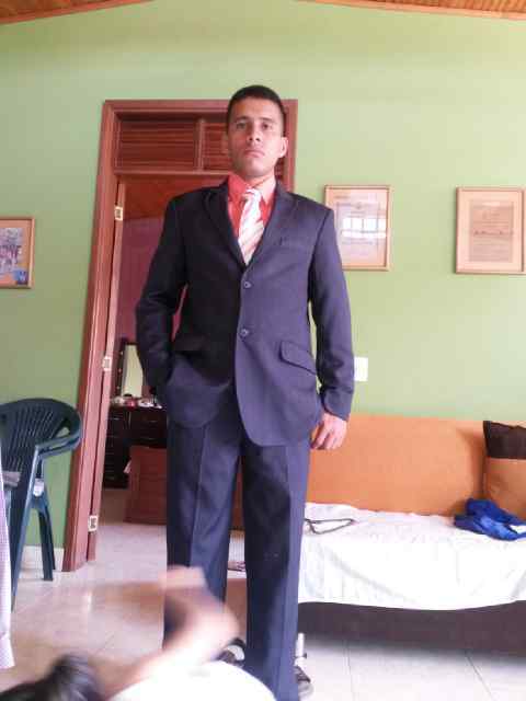 Date this voluptuous Colombia man Camiloloaiza from Bogota CO12638