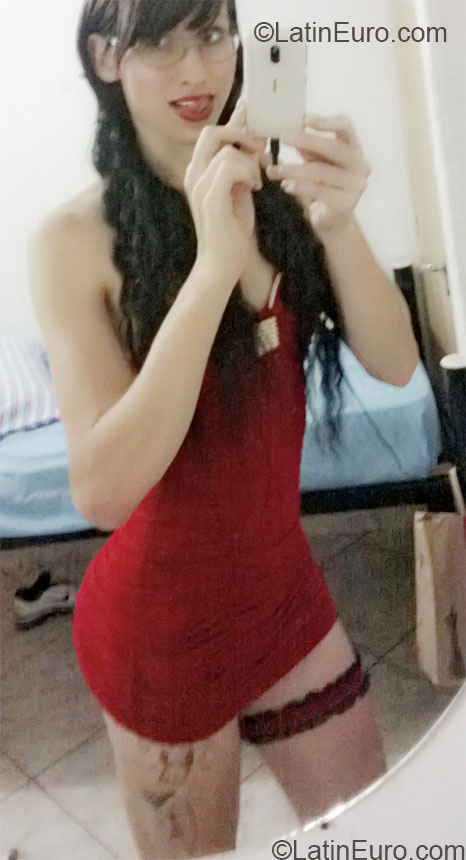 Date this charming Brazil girl Sabrina from Piracicaba BR7678