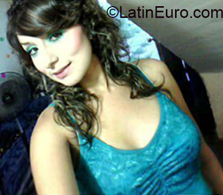 Date this good-looking Mexico girl Martha from Tijuana MX991