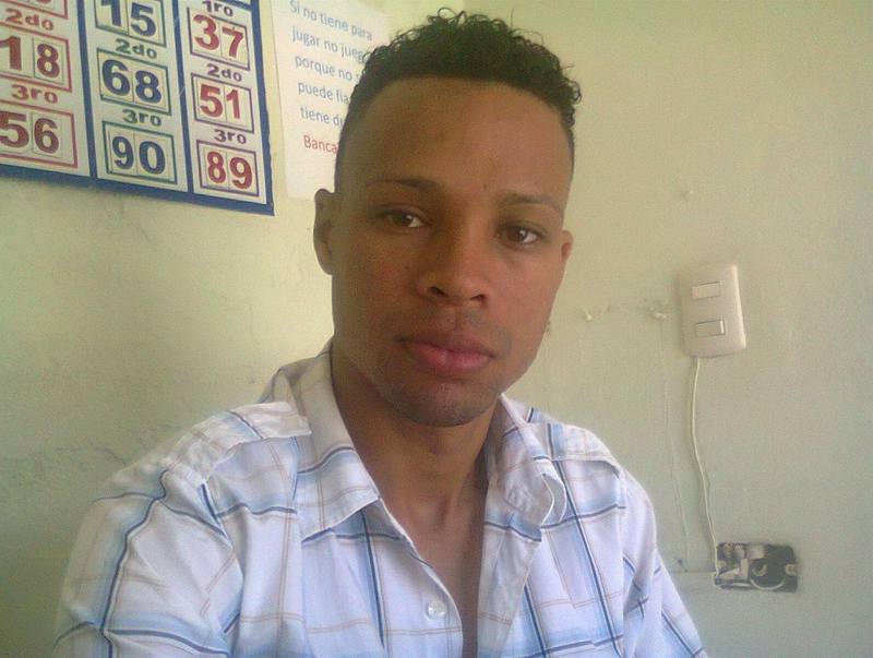 Date this voluptuous Dominican Republic man Juan carlos ros from La Vega DO15329