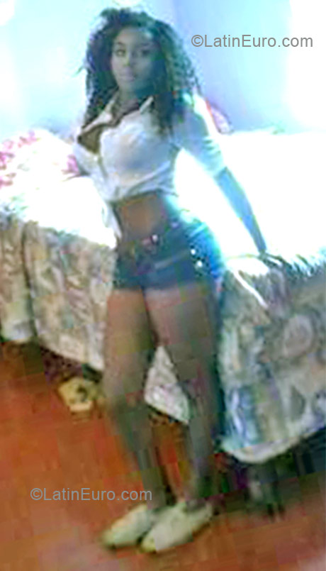 Date this young Jamaica girl Shanell from Kingston JM2461