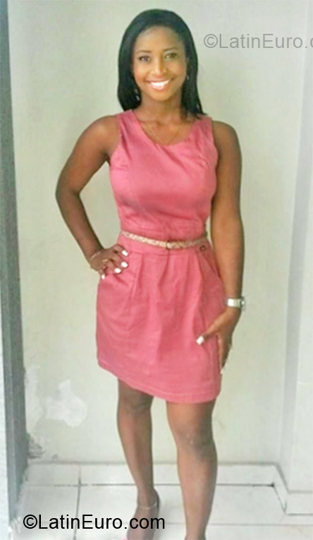 Date this good-looking Brazil girl Kelly from Rio De Janeiro BR7756