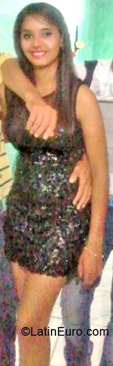 Date this passionate Brazil girl Gleiciane from Aguas Belas BR7761