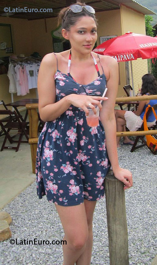 Date this delightful Brazil girl Amanda from Sao Paulo BR7793