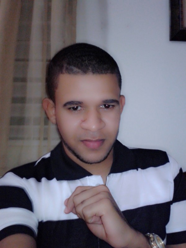 Date this stunning Dominican Republic man Charlyn ramon t from Moca Espaillat DO15803