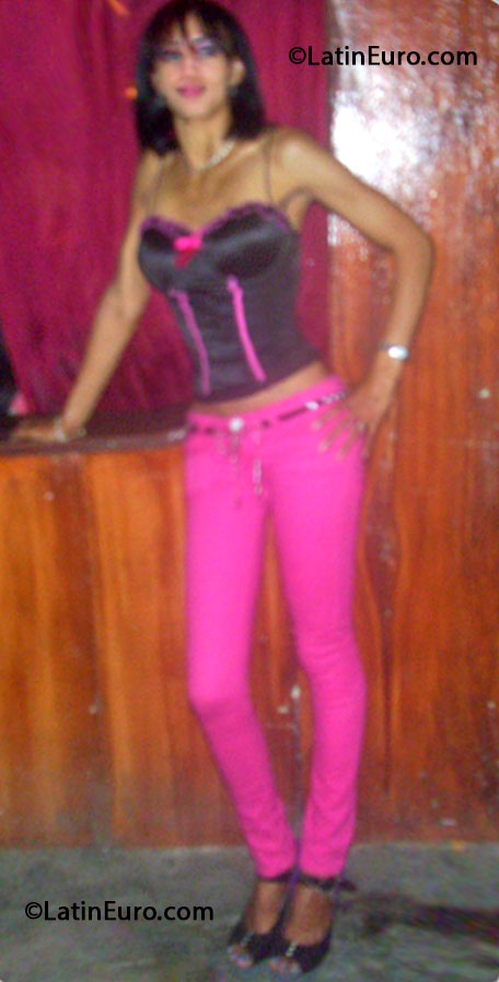 Date this charming Dominican Republic girl Santa rosa from San Francisco De Macoris DO16474