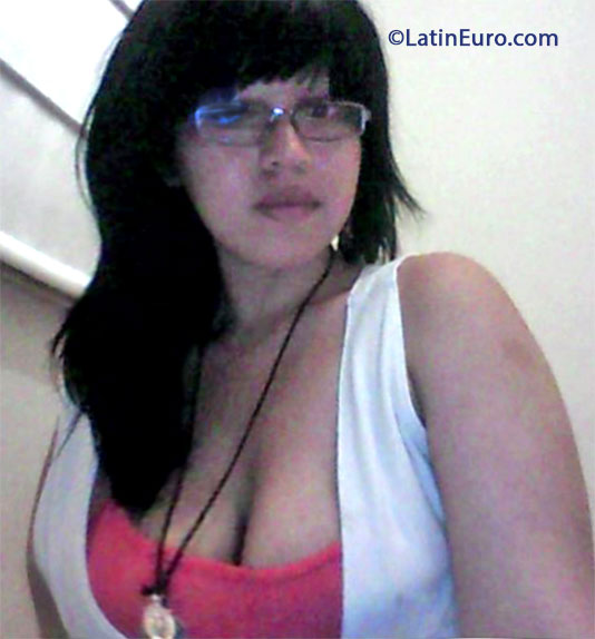 Date this passionate Peru girl Fernanda from Lima PE823