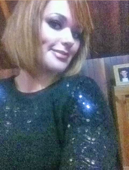 Date this foxy Brazil girl Alissandra from Curitiba BR8056