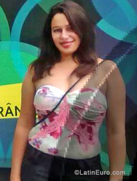 Date this gorgeous Brazil girl Hilda from Barbacena BR8145