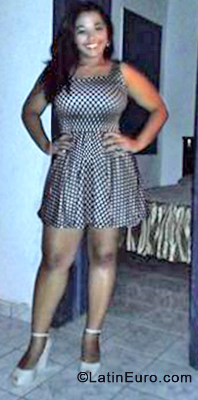 Date this cute Brazil girl Ana Maria from Rio De Janeiro BR8151