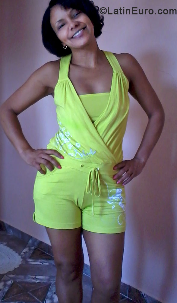 Date this lovely Brazil girl Ieda from Sao Paulo BR8157