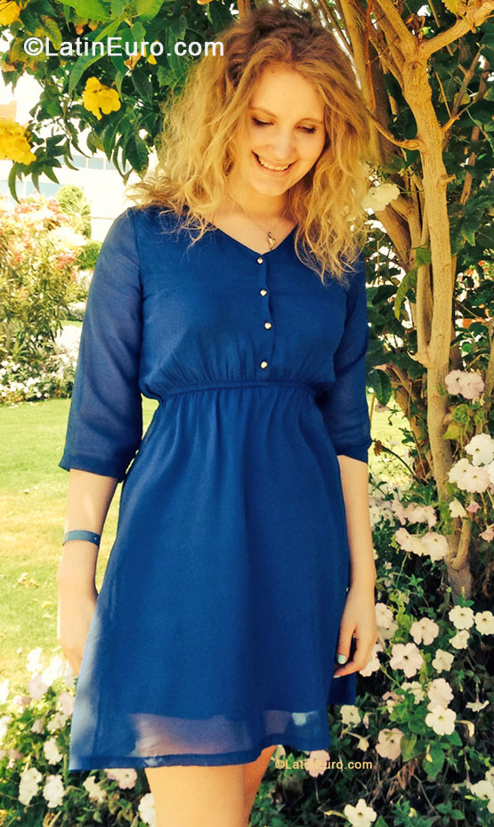 Date this stunning Russia girl Nadia from Sochi RU44