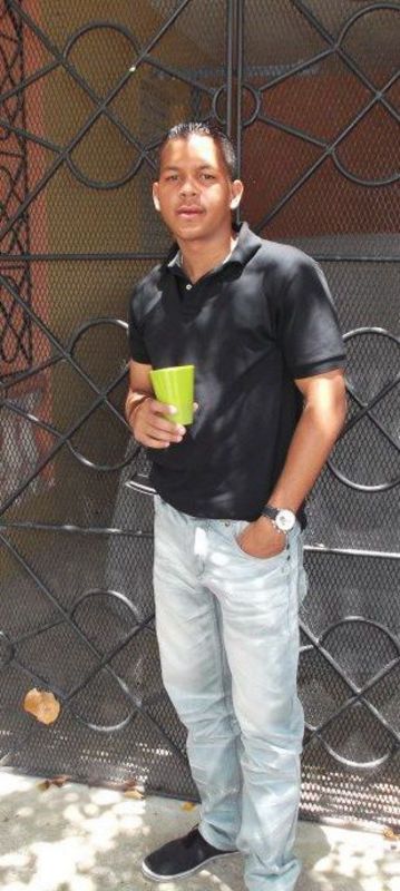 Date this foxy Dominican Republic man Victor alvarez from Santo Domingo DO17650