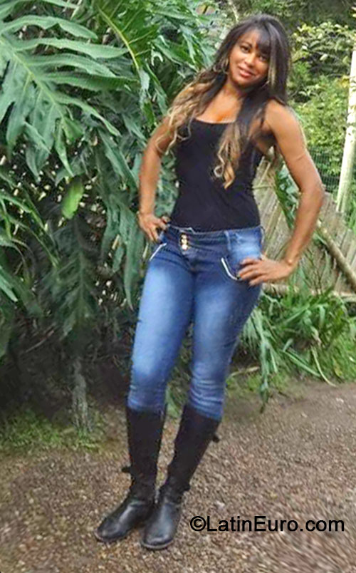 Date this young Brazil girl Lidia from Sao Paulo BR8311