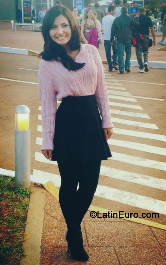 Date this gorgeous Brazil girl Jackeline from Manaus BR8532