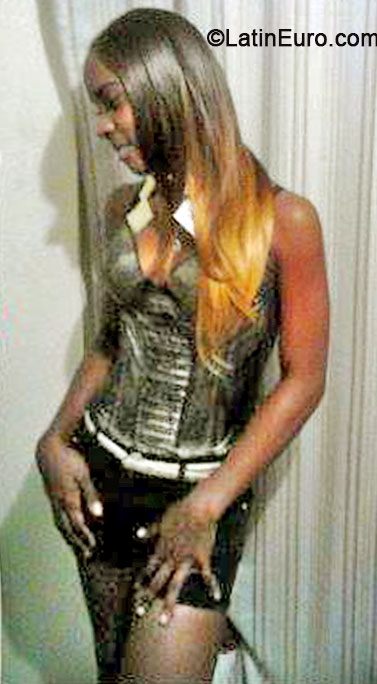 Date this tall Jamaica girl Sharona from Ocho Rios JM1452