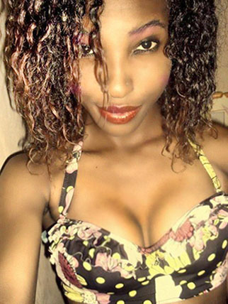 Date this hot Jamaica girl Shantie from Kingston JM2176