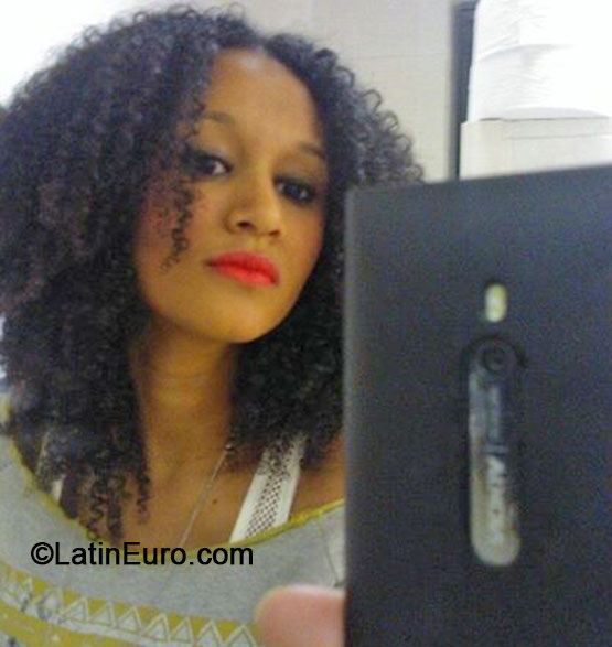 Date this athletic Brazil girl Ane from Maceio BR8410
