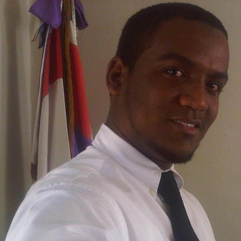Date this nice looking Dominican Republic man Melvin from Santo Domingo DO18169