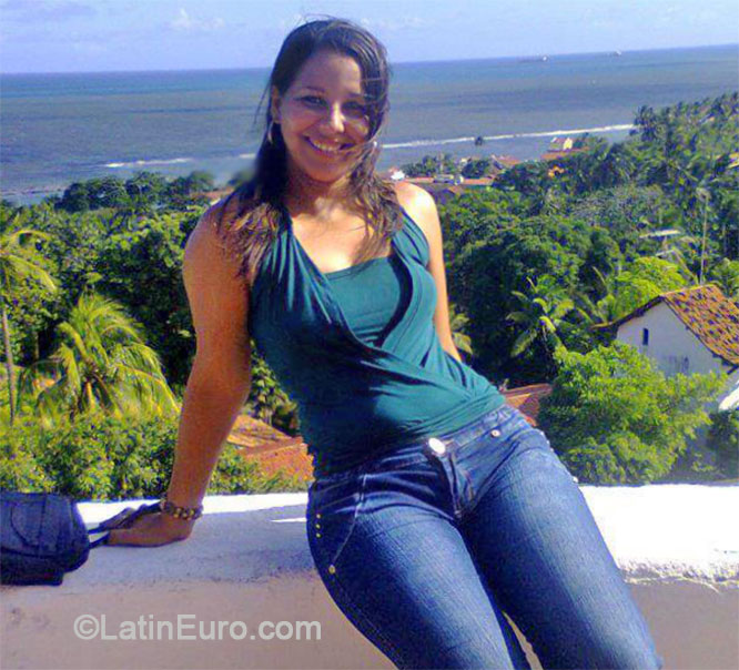 Date this tall Brazil girl Adriana from Paulista BR8727
