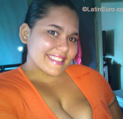 Date this hard body Brazil girl Thamie from Sao Jose Do Rio Preto BR8441
