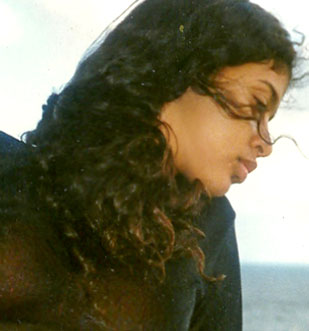 Date this nice looking Brazil girl Geisa from Sao Paulo BR8478