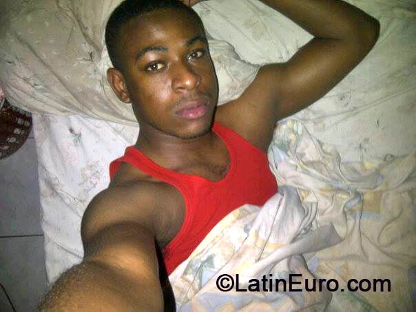 Date this pretty Jamaica man Freddy from Kingston JM1531