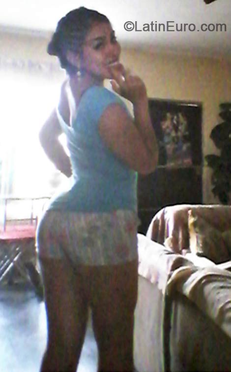 Date this sultry Peru girl Kiara from Lima PE911