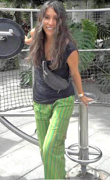 Date this funny Peru girl Karole from Lima PE913