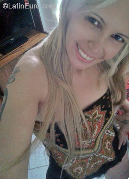 Date this voluptuous Brazil girl Marinas from Sao Carlos BR8635