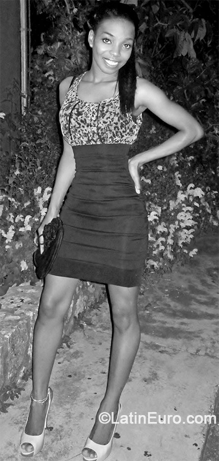 Date this gorgeous Jamaica girl Sabrina from Kingston JM1599