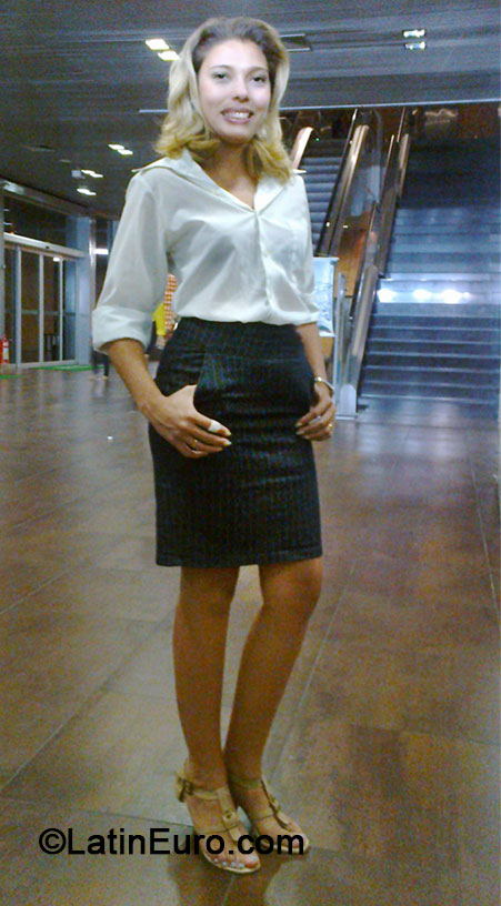 Date this young Brazil girl Milene86 from Belem BR9317