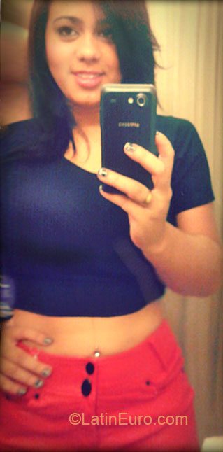 Date this tall Brazil girl Bruna from Montes Claros BR8733