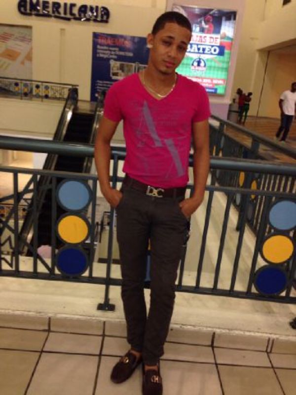 Date this stunning Dominican Republic man Bladimir from Santo Domingo DO19000