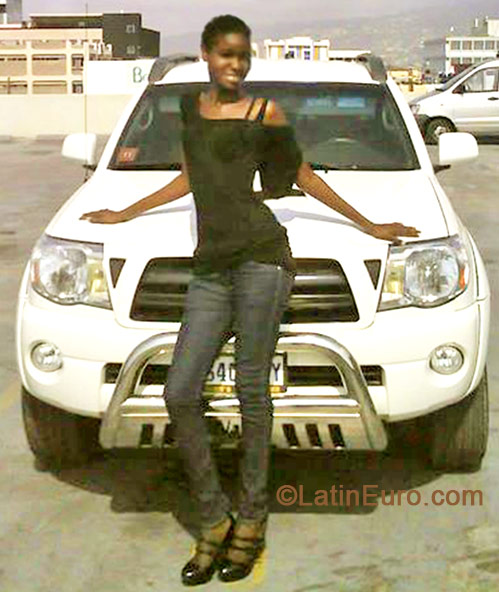 Date this lovely Jamaica girl Shawna from Kingston JM1677