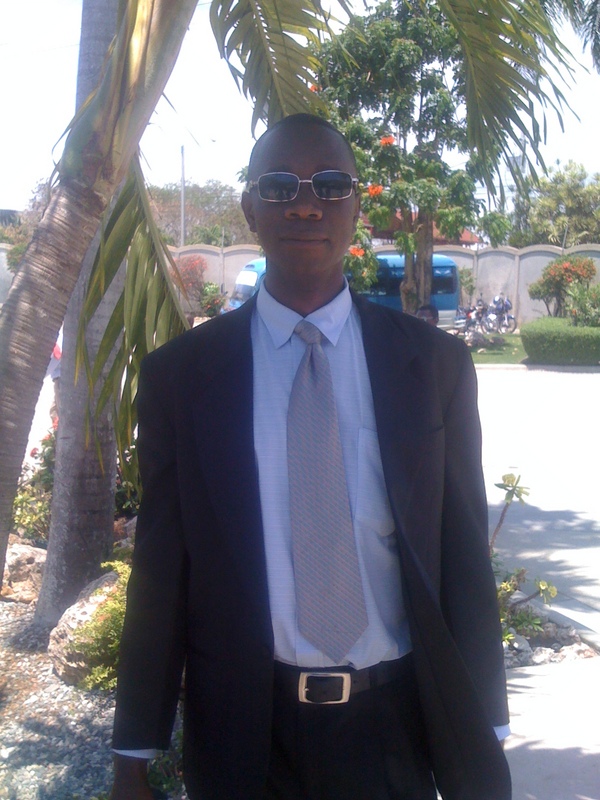 Date this hot Dominican Republic man Louis constant from Hato Mayol Del Rey DO19059
