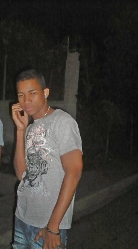 Date this lovely Dominican Republic man Jose ramon guil from San Todomingo DO19153