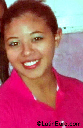 Date this hot Brazil girl Ruth from Nata BR8808