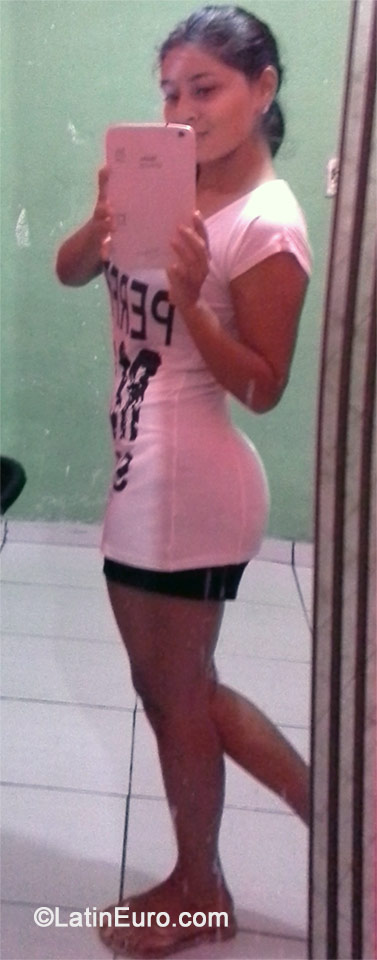 Date this fun Brazil girl Yasmin.goncalve from Joao Pessoa BR8811