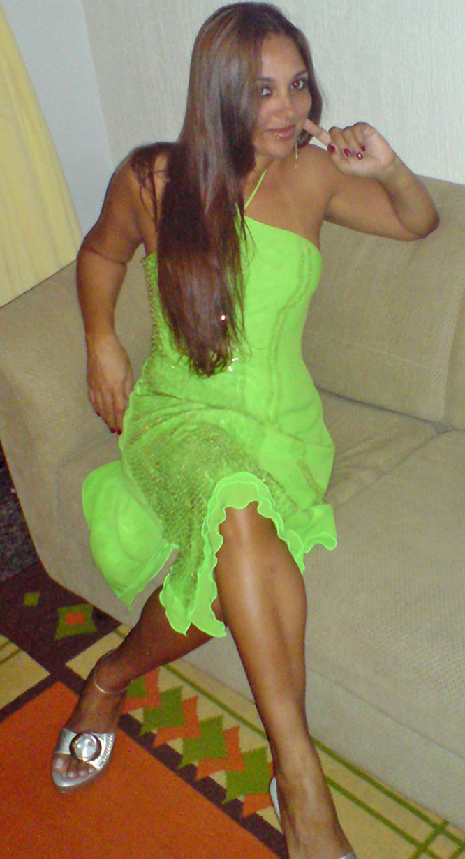 Date this lovely Brazil girl Rosa from Fortaleza BR8865