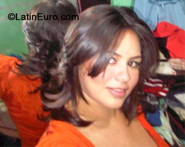 Date this pretty Honduras girl Yulieth from Francisco Morazan HN1241