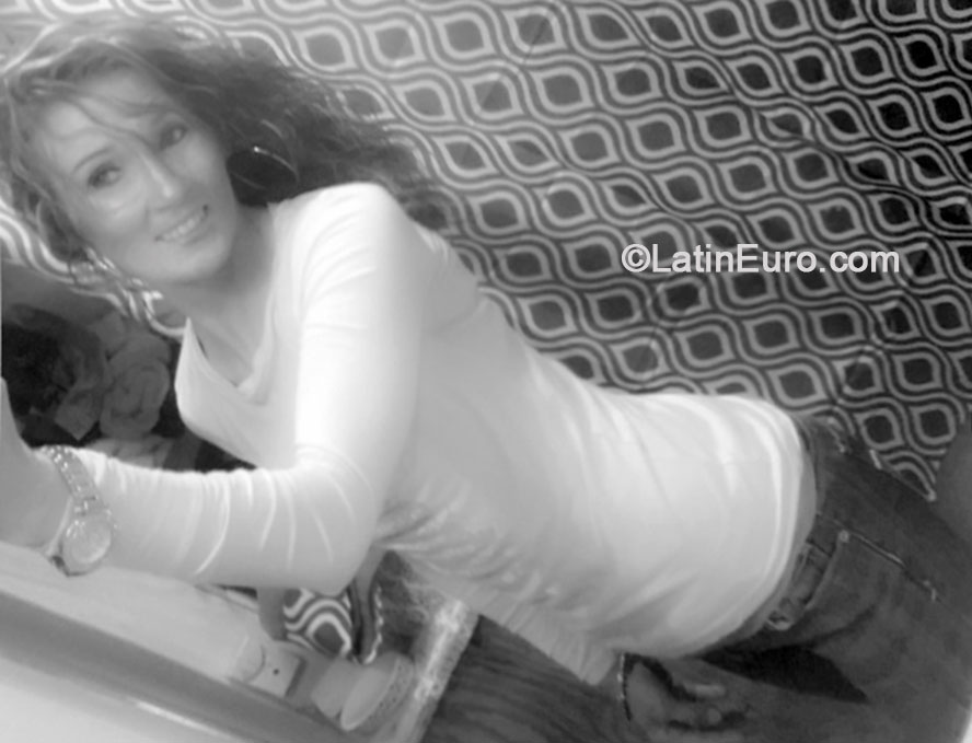 Date this fun United States girl Msash291 from New Iberia US15397