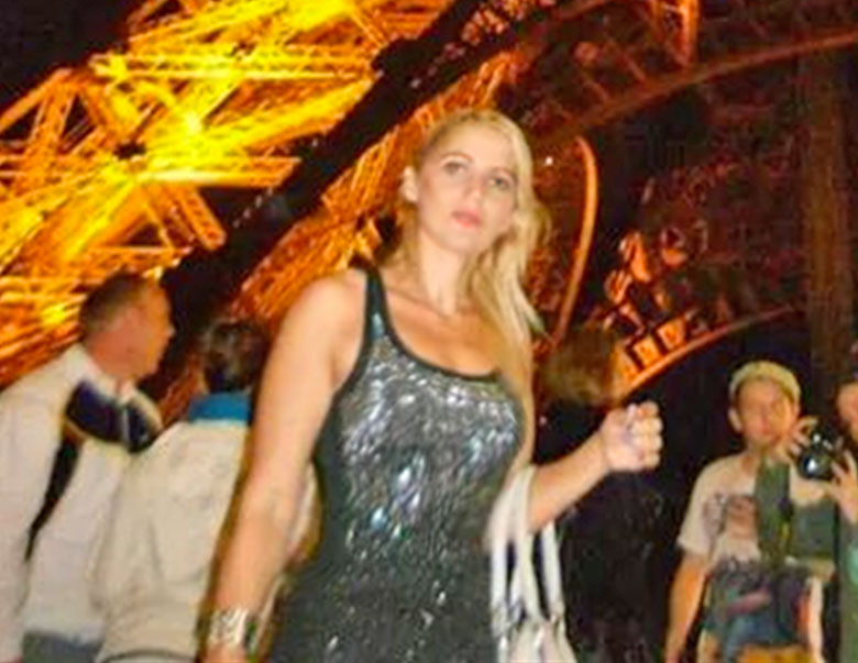 Date this young Brazil girl Bianca from Paulo Afonso BR9002