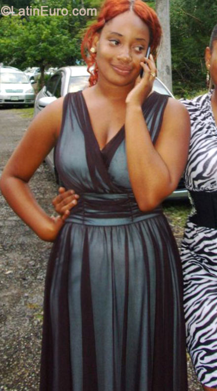 Date this georgeous Jamaica girl Shavay from Mandeville JM1836