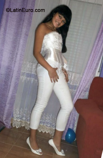 Date this tall Brazil girl Hillary from Castanhal BR9022