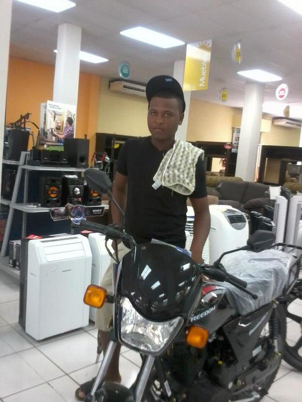 Date this young Honduras man Nicolas from Pto Cortes HN1231