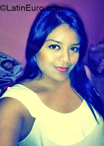 Date this funny Mexico girl Jadhira from Mexico City MX1347