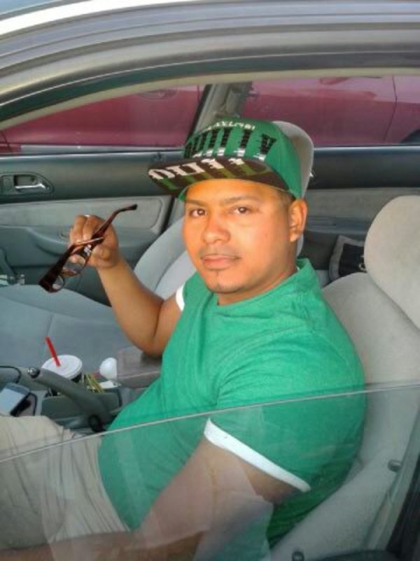 Date this funny United States man Bucando from Philadelphia US15830