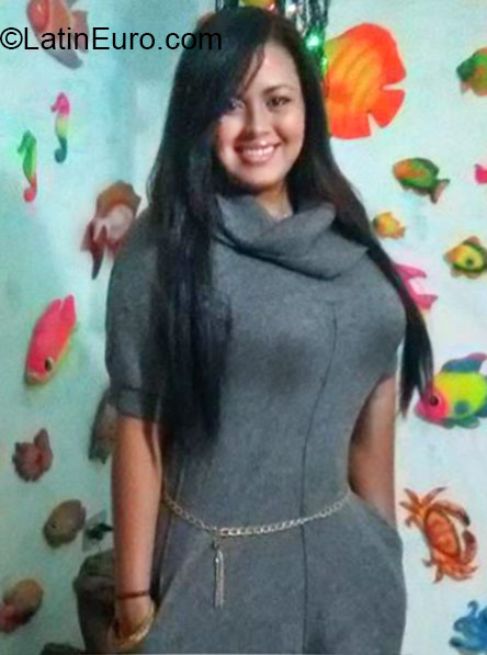Date this cute Venezuela girl Sara from Tinaquillo VE395