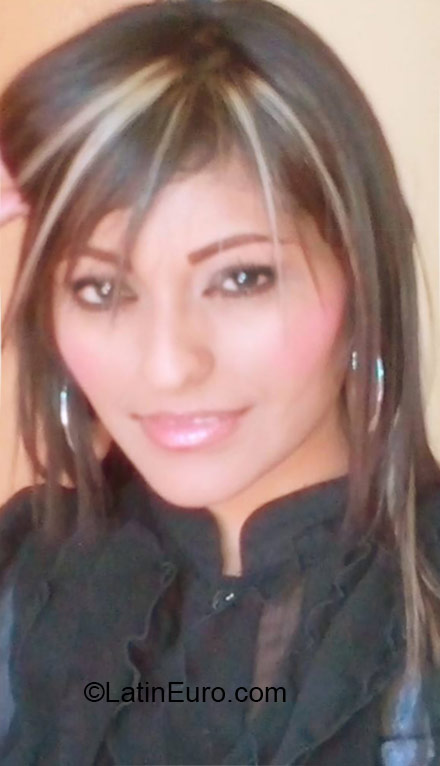 Date this sensual Mexico girl Erin from Juarez MX1383